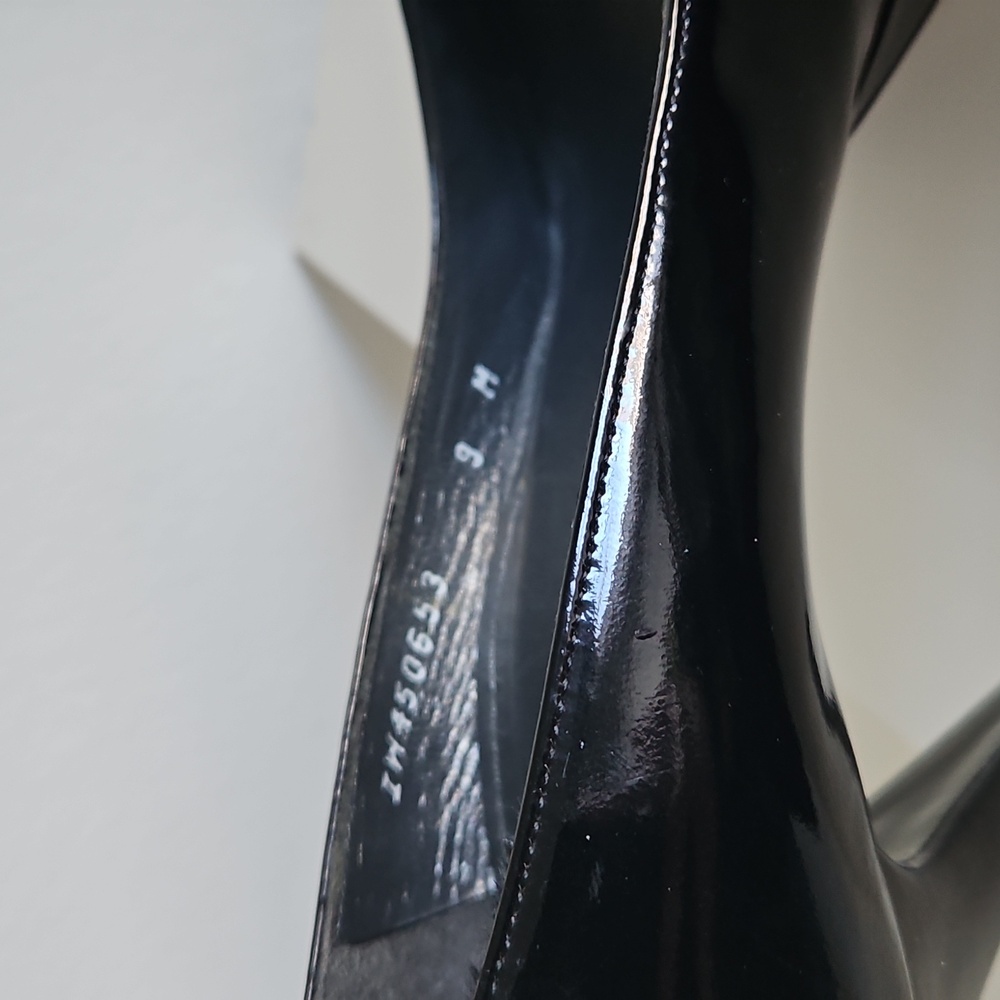 STUART WEITZMAN Elegant Black Women's Patent Leather Heels Size US 9 - Picture 9 of 9